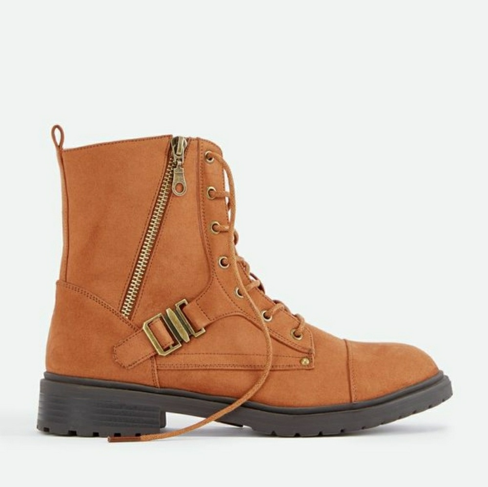 Brand new lace up combat boots with side zippers!
